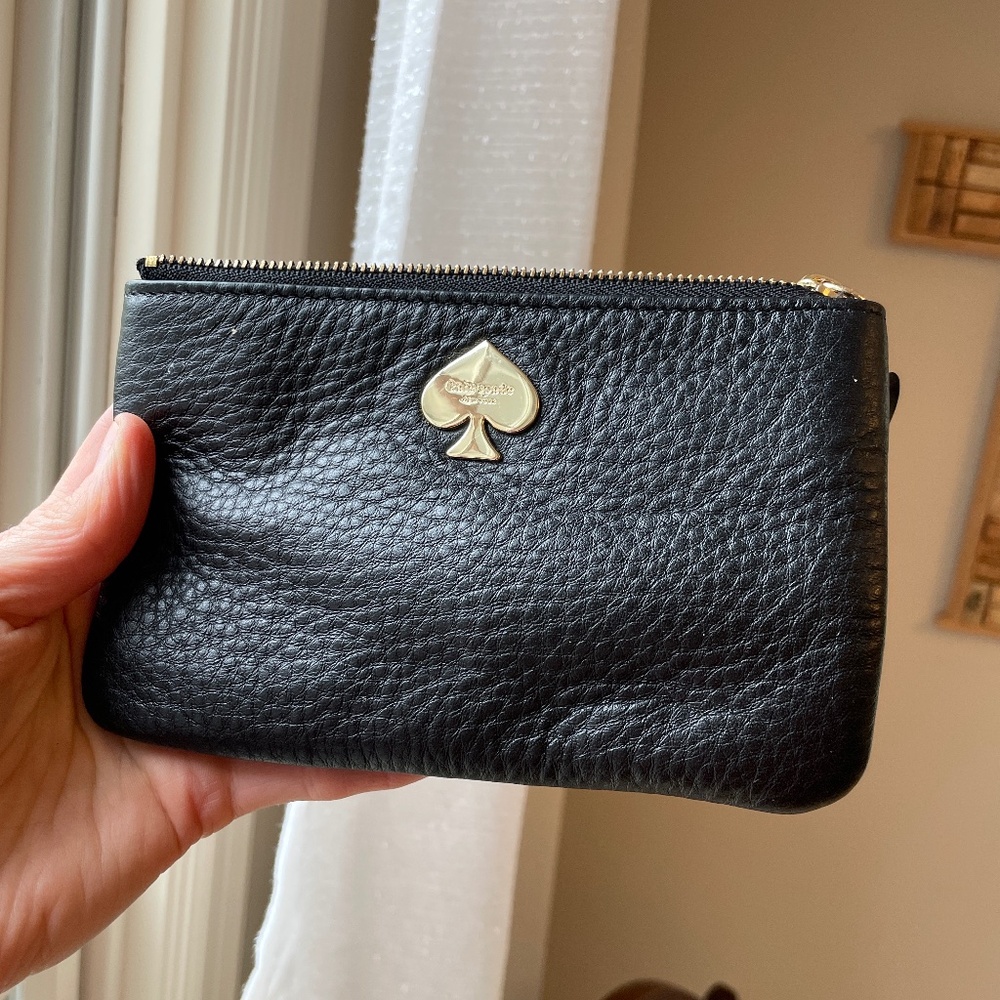 Kate spade black wristlet with bow